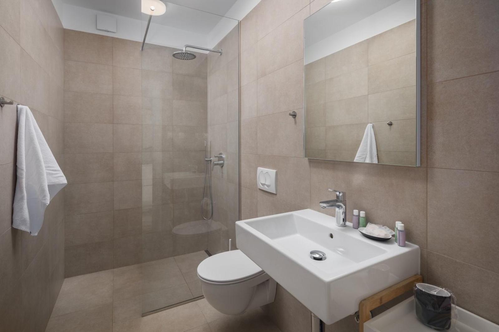 Lana Premium Porec